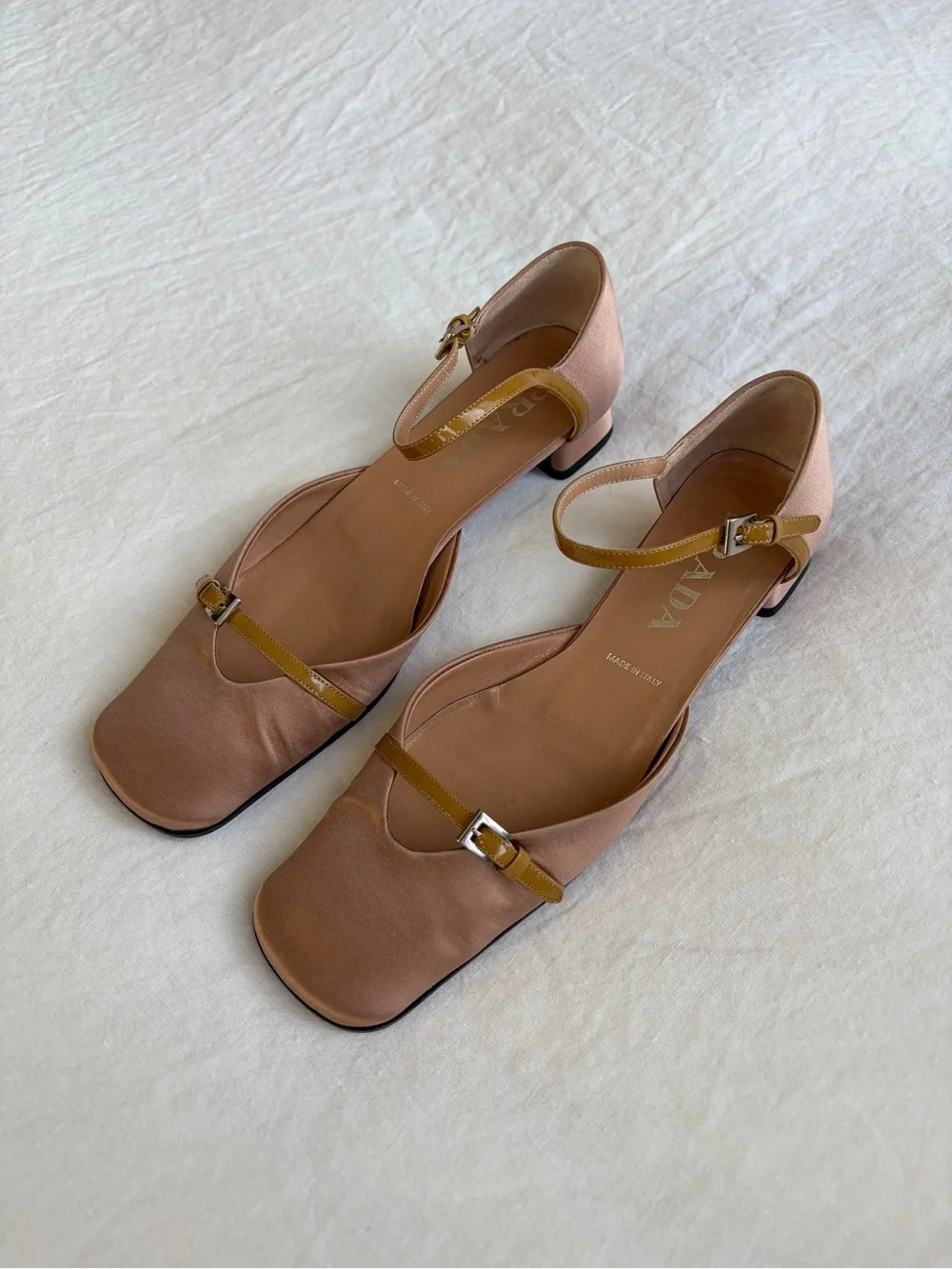 Vintage Prada Satin Buckle Patent Leather Mary Jane Sandals Flats Heels Pink Tan